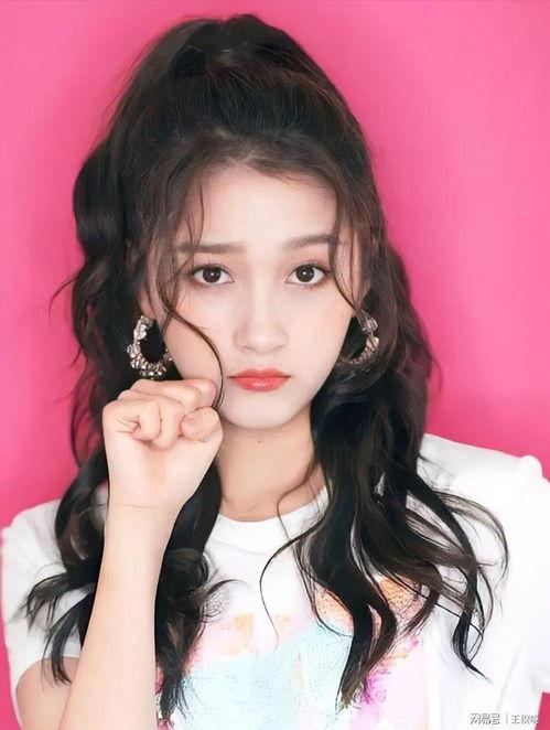 娱乐圈当红明星爆料文,揭秘当红明星背后的故事  第3张